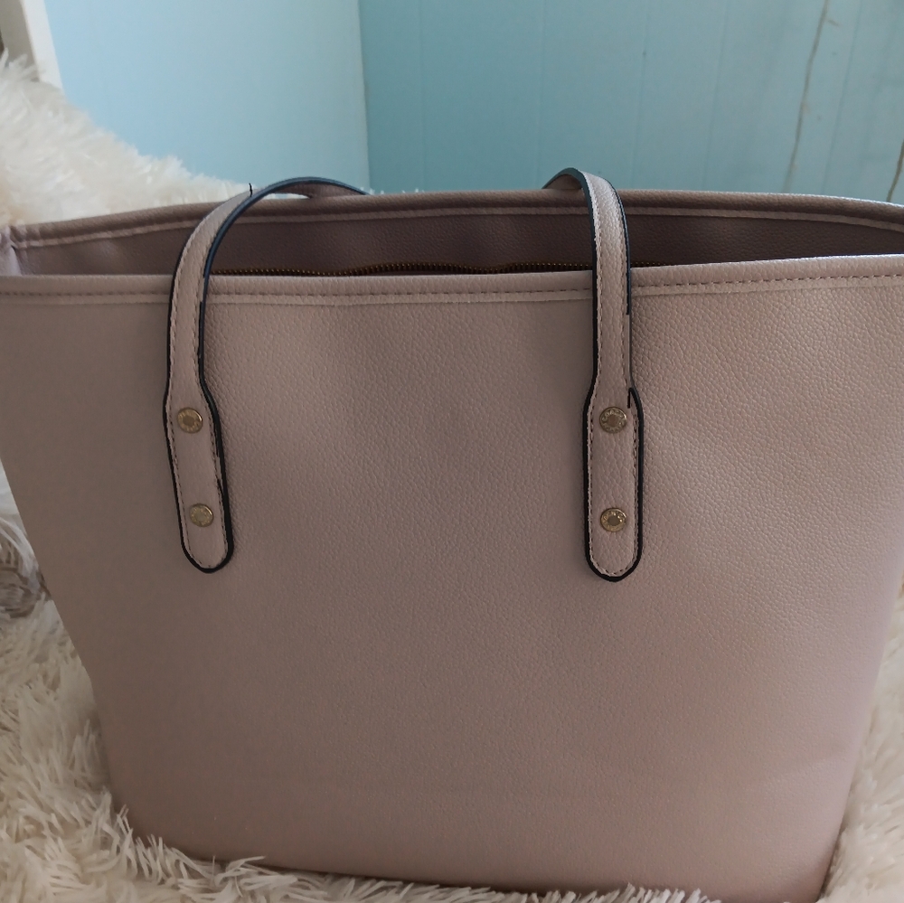 Coach TOTE - Picture 6 of 7